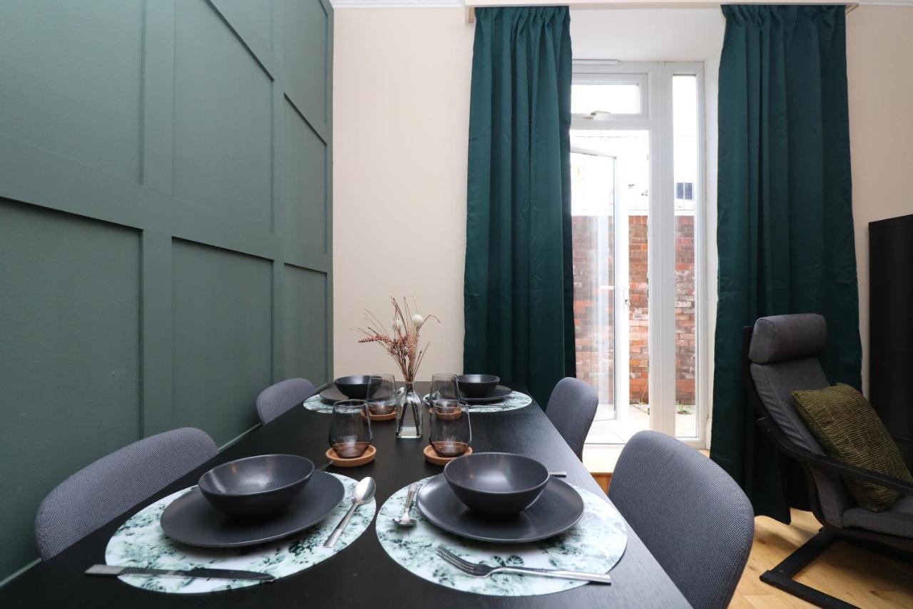 Luxury Spacious 2 Bed Apartment Free Ample Parking Sunderland  Exterior photo